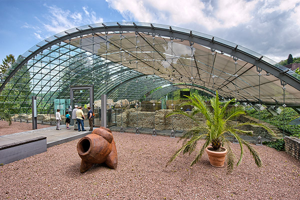 Römische Badruine im Kurpark Badenweiler